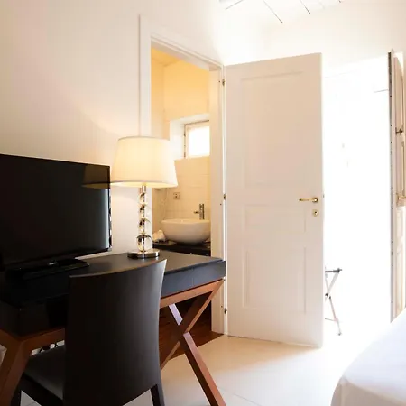 Palazzo Cavalieri Otel